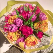 Букет из 23 тюльпанов "Радость"